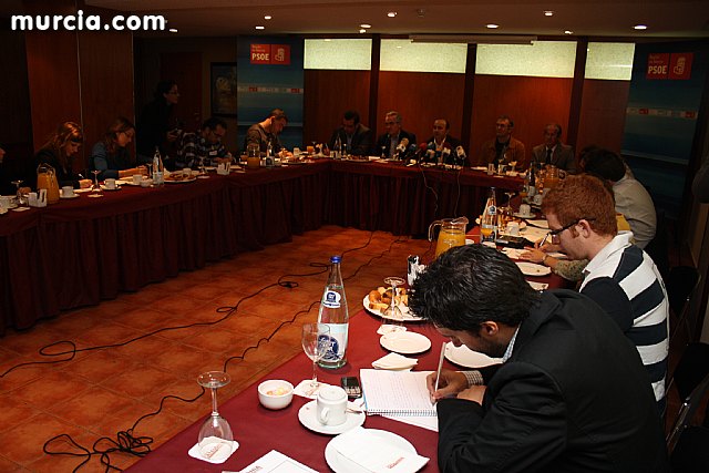 Rueda de prensa, desayuno informativo del PSOE de Murcia con los medios de comunicacin - 11
