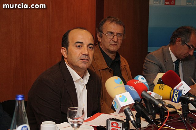 Rueda de prensa, desayuno informativo del PSOE de Murcia con los medios de comunicacin - 23