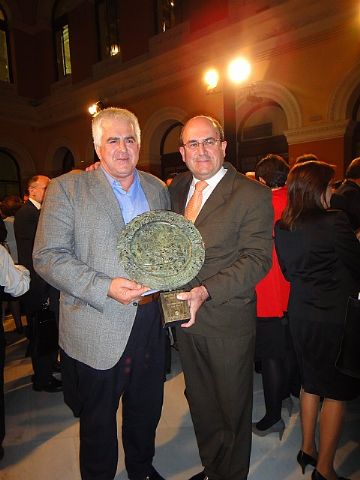 La Ministra de Medio Ambiente, Rosa Aguilar, entreg en la noche del pasado jueves el premio Alimentos de España a COATO - 8