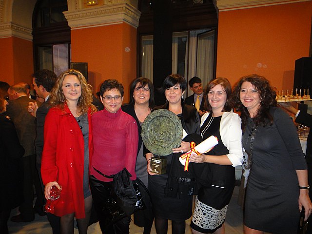 La Ministra de Medio Ambiente, Rosa Aguilar, entreg en la noche del pasado jueves el premio Alimentos de España a COATO - 6