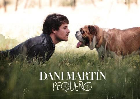 Dani Martín, directo el nº1 en la lista de los álbumes más vendidos en España y disco de oro con Pequeño, su debut en solitario - 1, Foto 1