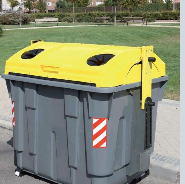 El Ayuntamiento cambia los contenedores para reducir su impacto visual - 1, Foto 1