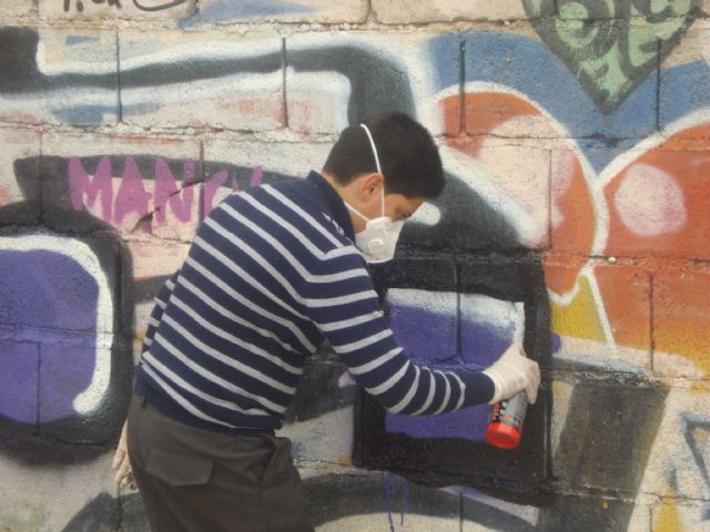 Gran éxito de participación juvenil en los talleres de graffiti y fotografía digital, Foto 2