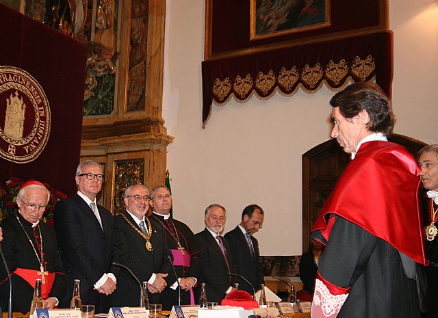 Valcárcel agradece al ex presidente Aznar su defensa a ultranza de la nación española desde la ética y la moral - 2, Foto 2