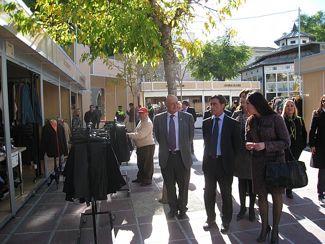 Una veintena de artesanos participan en la Muestra de Artesanía de Cieza - 2, Foto 2