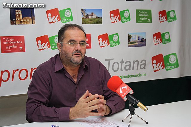 IU+LV ofreció una rueda de prensa para hacer balance de la actualidad política municipal, Foto 2