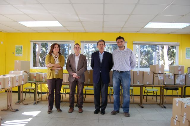 Alguazas recoge más de 1.500 libros en desuso para países en vías de desarrollo - 3, Foto 3