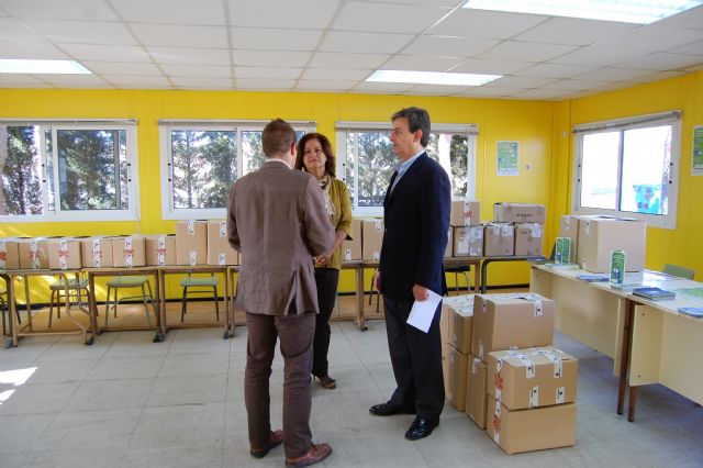 Alguazas recoge más de 1.500 libros en desuso para países en vías de desarrollo - 4, Foto 4