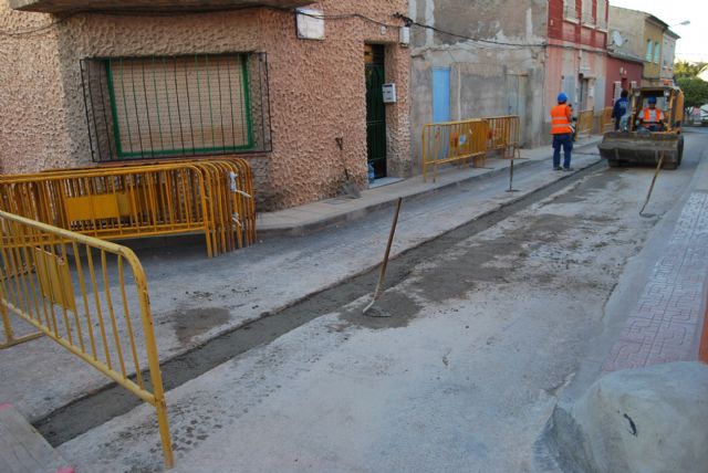 Comienzan las obras de instalación de fibra óptica que interconexionarán el edificio del ayuntamiento con otras dependencias municipales, Foto 1