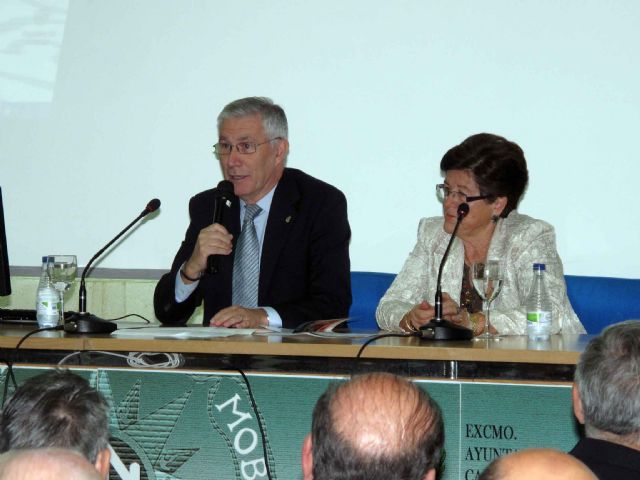 Los mayores aprenden a evitar las estafas de los timadores profesionales - 2, Foto 2