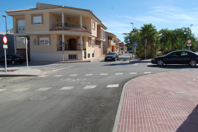 Concluyen las obras de reordenación del tráfico de la calle Velázquez de Las Torres de Cotillas - 1, Foto 1