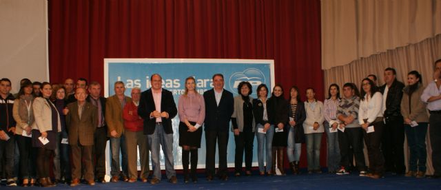 El PP de Puerto Lumbreras entrega un centenar de carnets a nuevos afiliados - 2, Foto 2
