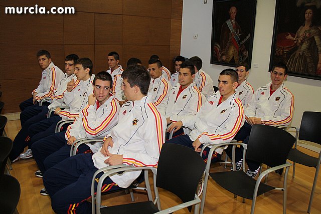 Autoridades municipales realizan una recepcin oficial a la Seleccin Española de Ftbol-Sala sub-21 - 10