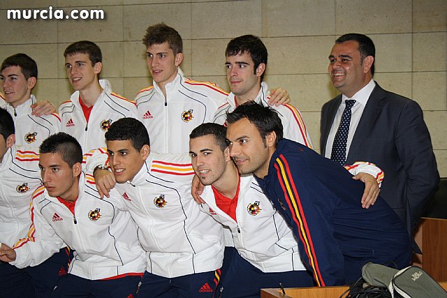 Autoridades municipales realizan una recepcin oficial a la Seleccin Española de Ftbol-Sala sub-21 - 27