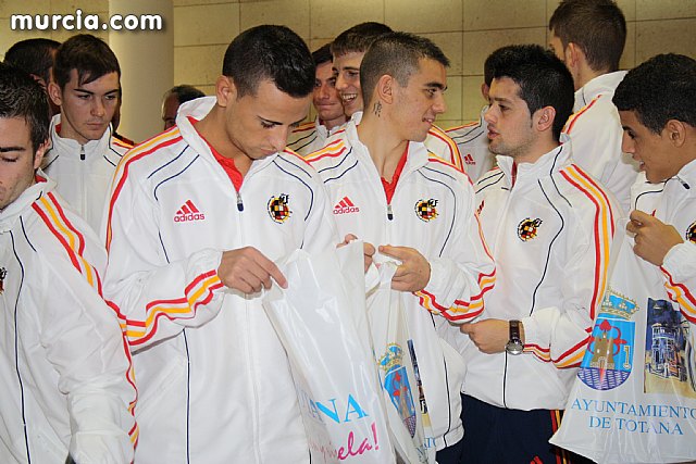 Autoridades municipales realizan una recepcin oficial a la Seleccin Española de Ftbol-Sala sub-21 - 30