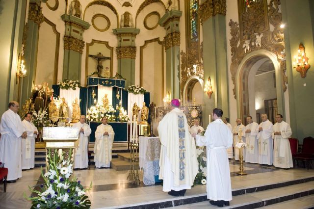 El Ayuntamiento renovó su voto a los Cuatro Santos - 3, Foto 3