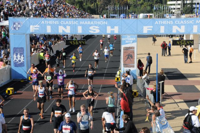 El JPC presente en la maratón de Atenas, Foto 1