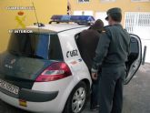 La Guardia Civil sorprende a cinco personas tras sustraer cableado elctrico en Mazarrn