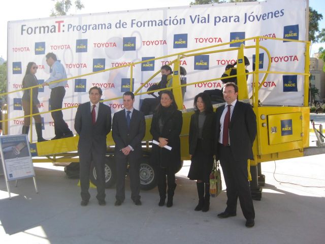 Talleres de Seguridad Vial y Sostenibilidad para formar a alumnos de Secundaria del municipio - 1, Foto 1