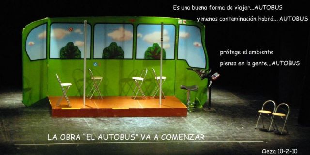 El teatro muestra a los escolares las ventajas del transporte público - 1, Foto 1