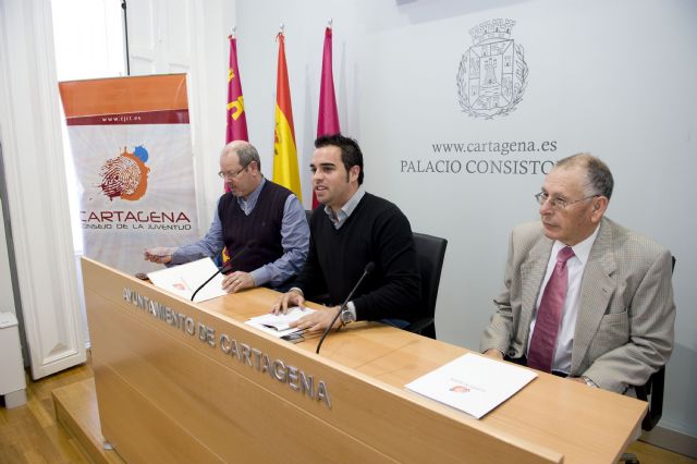 El Consejo de Juventud se une a Cáritas en la recogida de alimentos - 2, Foto 2