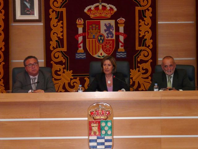 El Ayuntamiento de Molina de Segura entrega al Hospital de Molina el Diploma de Servicios Distinguidos a la Ciudad - 3, Foto 3