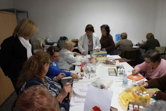 Talleres y Cursos para personas mayores, pensionistas y jubilados, Foto 1