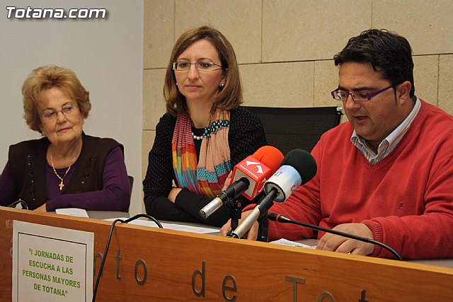 La Asociacin del Telfono de la Esperanza organiza, de la mano de Bienestar Social, las Primeras Jornadas de Escucha a las Personas Mayores - 2