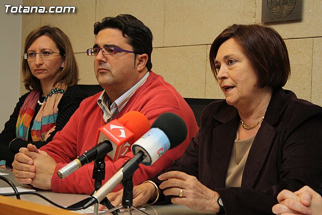 La Asociacin del Telfono de la Esperanza organiza, de la mano de Bienestar Social, las Primeras Jornadas de Escucha a las Personas Mayores - 6