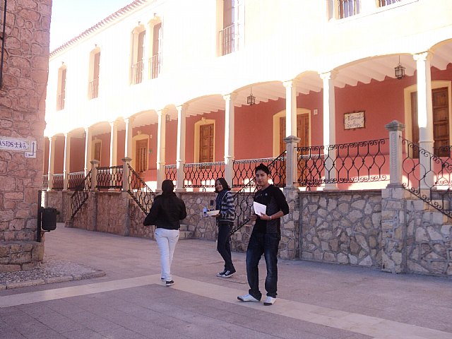 Proyecto “Apadrinar un niño/a en Per” - 8