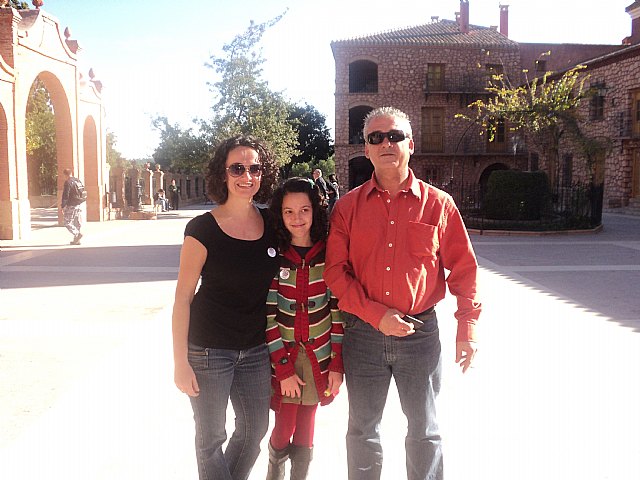 Proyecto “Apadrinar un niño/a en Per” - 23