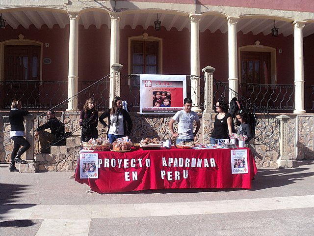 Proyecto “Apadrinar un niño/a en Per” - 26