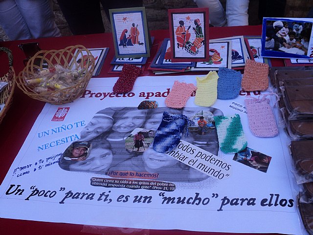 Proyecto “Apadrinar un niño/a en Per” - 36