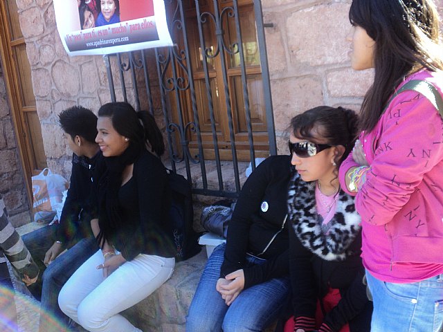 Proyecto “Apadrinar un niño/a en Per” - 52