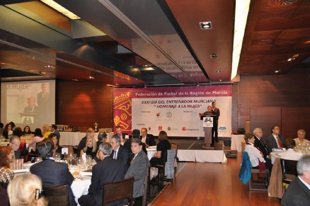 El Comité de Entrenadores homenajea al cartagenero Fernando Vidal - 4, Foto 4