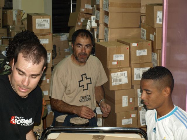 En Ruta Solidaria, la única expedición humanitaria por carretera que ha entrado en Marruecos en los últimos 15 días - 2, Foto 2