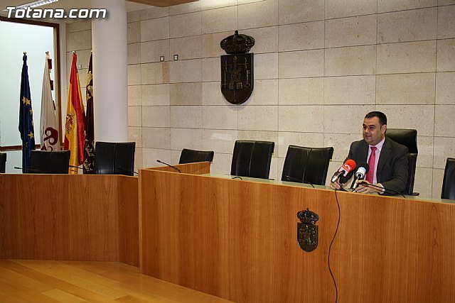 Martnez Andreo: "The council continues to work to maintain excellence in municipal services", Foto 1