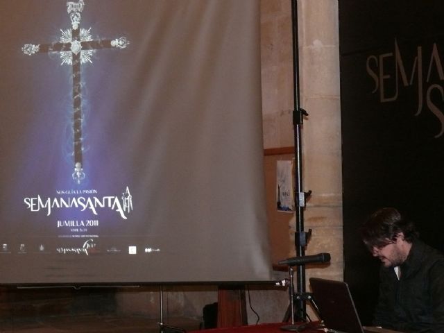 La Cruz Guía es la imagen del cartel anunciador de la Semana Santa 2011 - 1, Foto 1
