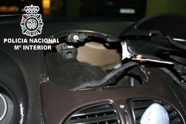 Desmantelados tres laboratorios donde adulteraban los estupefacientes, Foto 1