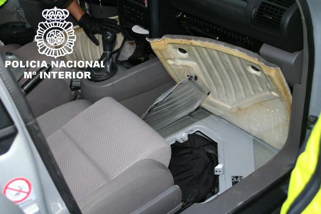 Desmantelados tres laboratorios donde adulteraban los estupefacientes, Foto 2