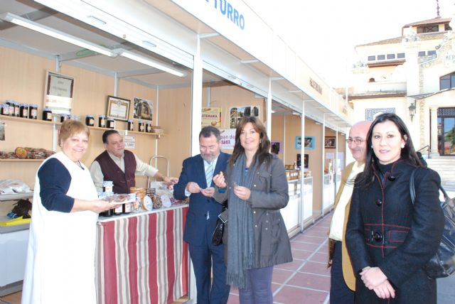 Una veintena de artesanos participa en la Muestra de Artesanía de Cieza - 2, Foto 2