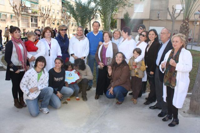 El Alcalde visita a los artistas que han transformado esta mañana Santiago El Mayor en un nuevo Montmartre - 4, Foto 4