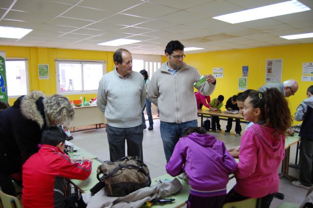 Más de 100 alumnos de los centros educativos de Alguazas participan en la campaña de reciclaje - 1, Foto 1