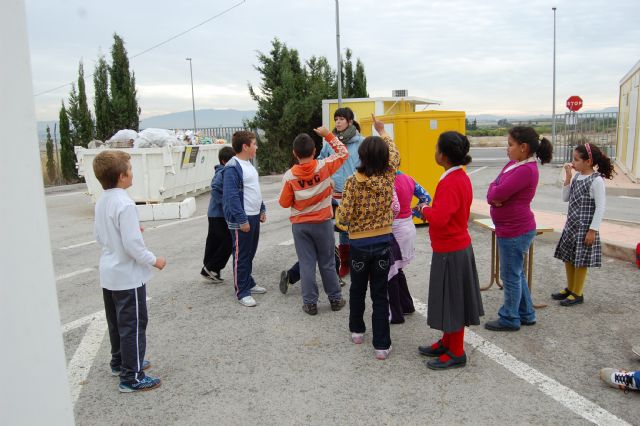 Más de 100 alumnos de los centros educativos de Alguazas participan en la campaña de reciclaje - 3, Foto 3