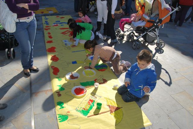 Numerosos niños participaron en las actividades organizadas con motivo del Día Internacional de los Derechos del Niño, Foto 1