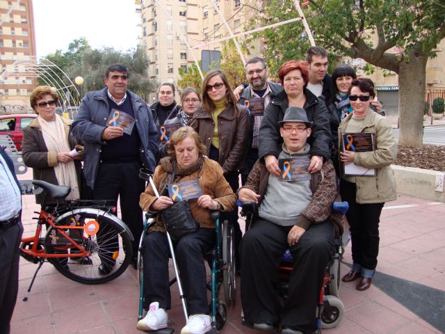 MIFITO participó en la concentración en apoyo al movimento asociativo de personas con discapacidad física y orgánica, Foto 1
