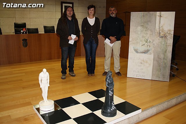Entregan los premios del concurso de Arte por la Igualdad Totana 2010, Foto 1