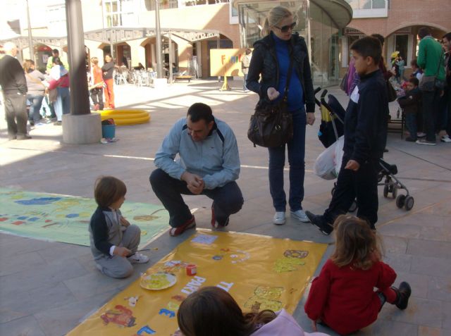 La asociación Taller de Galileo participó en las actividades del Día de los Derechos del Niño - 2, Foto 2