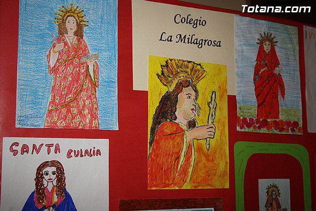 La Fundación La Santa inaugura la exposición de trabajos de dibujo y redacción sobre la patrona Santa Eulalia - 1, Foto 1