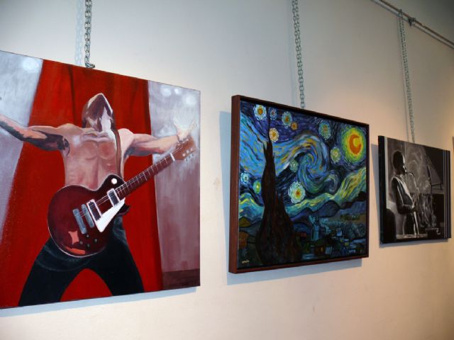 Un total de 35 obras recoge la exposición de la joven artista jumillana Concha Ortuño Cerezo - 2, Foto 2